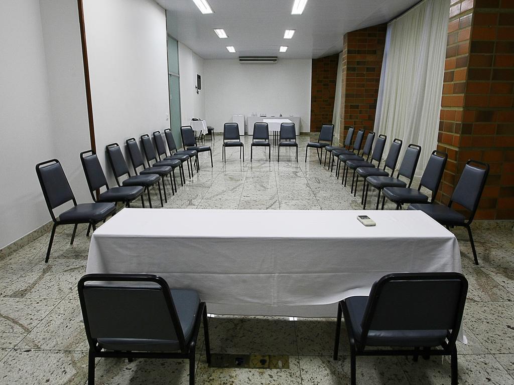 בלו הוריזונטה Cheverny Apart Hotel מראה חיצוני תמונה